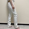 【UNIQLO +J（ユニクロ プラスジェイ）】セルビッジ ストレートジーンズ／白でも足が細く見えます！