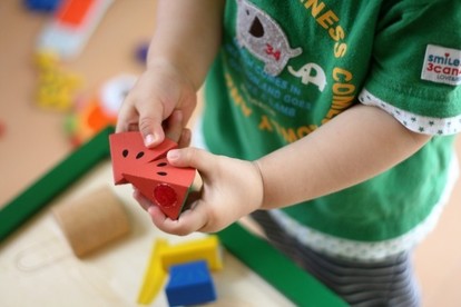 子どもたちが おもちゃの取り合い で大ゲンカ 上手く解決させる 親の ベストな対応 2 2 ハピママ