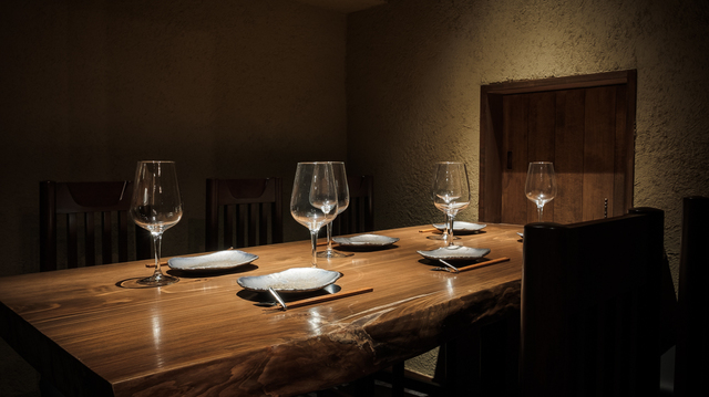 創作鉄板 粉者牛師（こなものうしし）