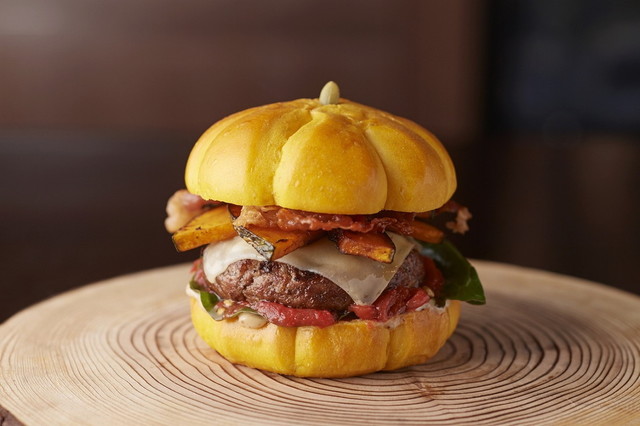 パンプキンバーガー