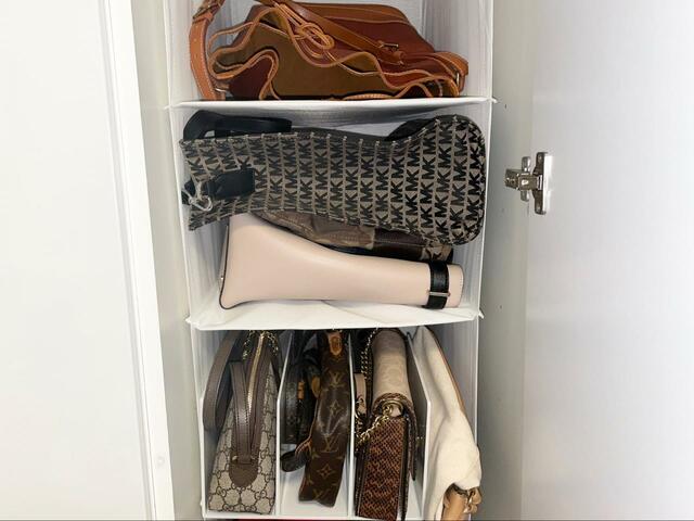 【IKEA SKUBB スクッブ ハンギング収納 6段】隙間スペースを使って上手にバッグ収納！