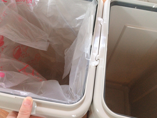 【カインズ 抗菌ジョイントペール45L　ベージュ】45Lのゴミ袋がぴったりで使いやすい