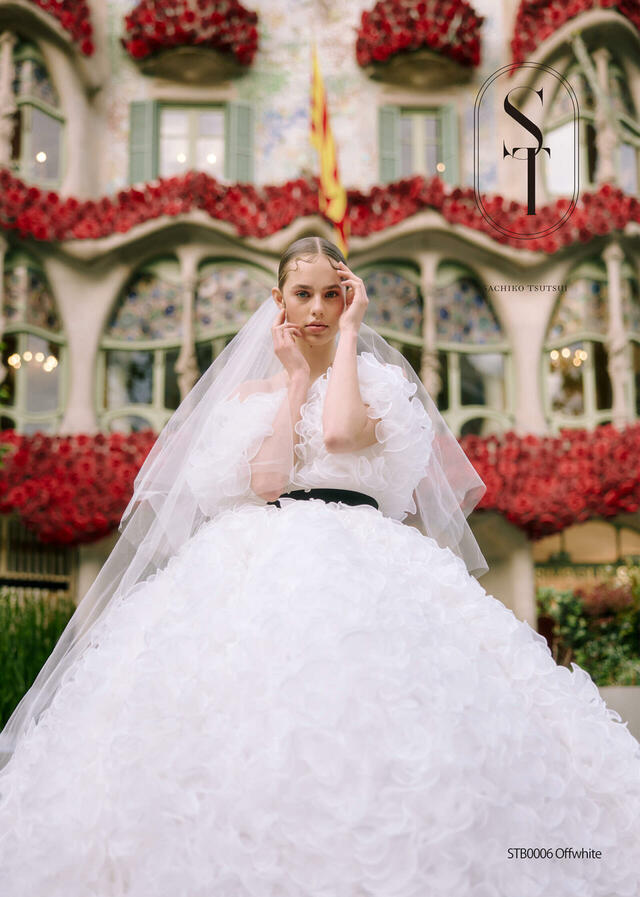クラウディア|「ST(サチコツツイ)」新作ウェディングドレス|STB0006_Offwhite