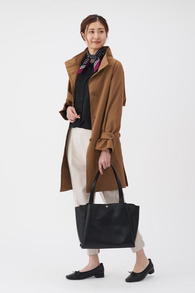 【KEYUCA】「合皮3ROOM軽量トートM」値段：5,940円（税込）カラー展開：ブラック・ベージュ