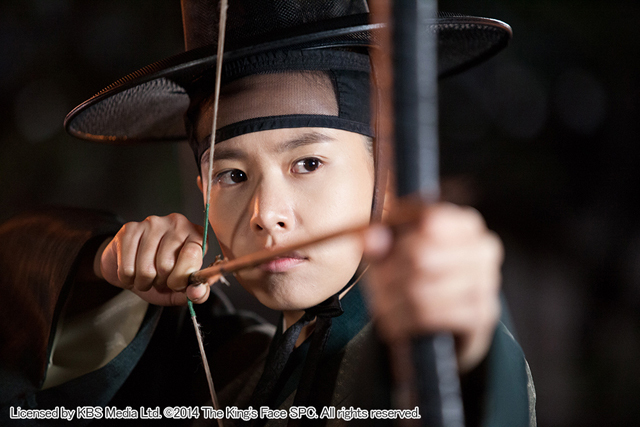 『王の顔』　Licensed by KBS Media Ltd. © 2014 The King's Face SPC. All rights reserved.