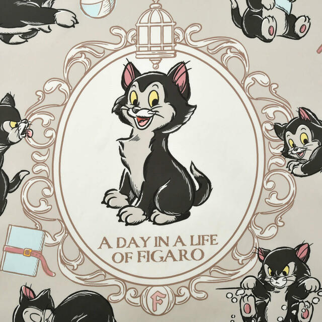 フィガロ&クレオ スカーフ DISNEY CAT DAY 2026 3,300円