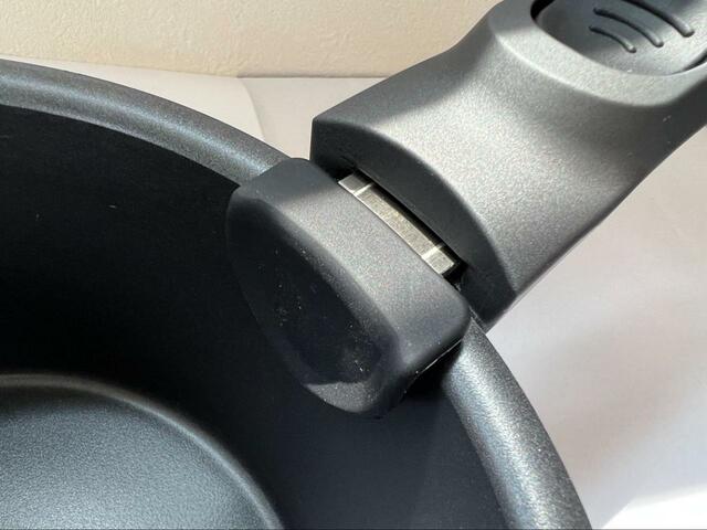 【アイリスオーヤマ TERACOAT 深型9点セット】マルチハンドルが外れるのでしっかりと汚れを落とせます