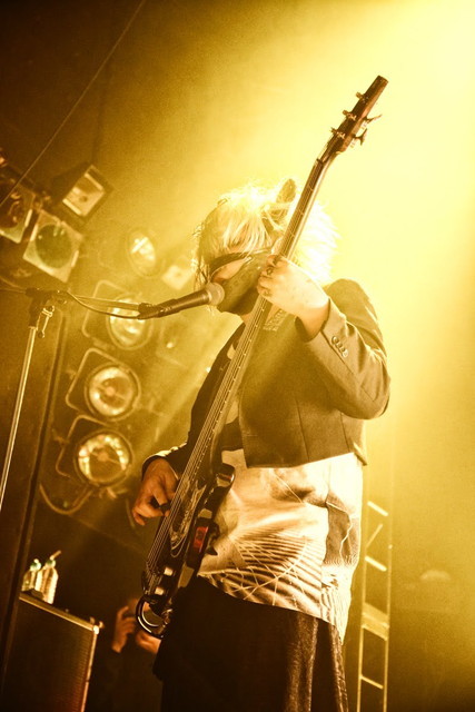 DEZERT　　撮影：小林裕和