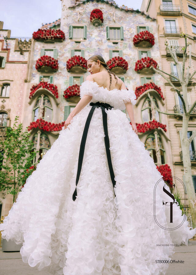 クラウディア|「ST(サチコツツイ)」新作ウェディングドレス|STB0006_Offwhite