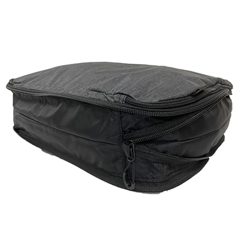 ソロツーリスト　圧縮式衣類収納ケース　（M 1,870円 / L 2,200円）