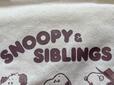 「スヌーピー＆兄弟姉妹」という意味のロゴ入り