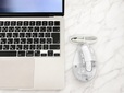 【サンワダイレクト 推し活マウス】充電ケーブルが付属しています。USB Type-C