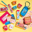 【PLAZA「Welcome to the NIGHT CARNIVAL with SNOOPY」】ランチグッズ2段ランチボックス(2,310円)、ステンレスボトル(3,740円)、プラマグカップ(全2種・各770円) など