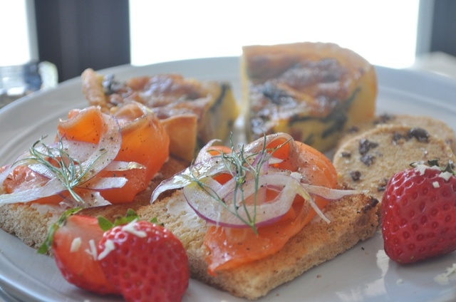 苺のアフターヌーンティーセット