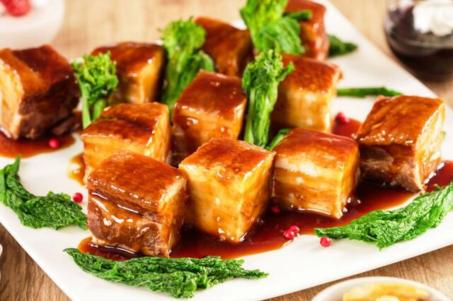 「エクセルディナーブッフェ」＜期間：2026年3月7日〜5月28日＞【サーロインステーキが主役！春の和食や苺のスイーツも120分間食べ放題！松江エクセルホテル東急で“豪華ディナーブッフェ”開催】