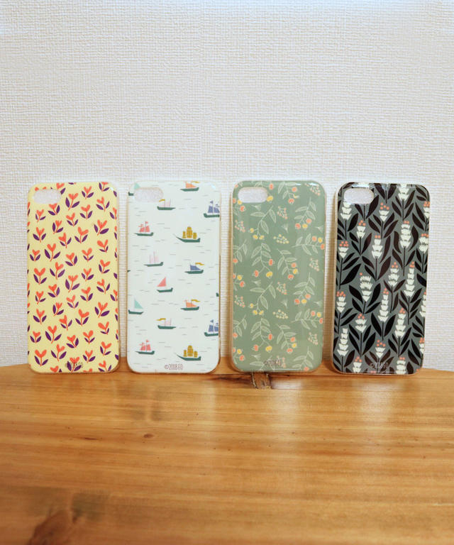 Olwenスマホケース