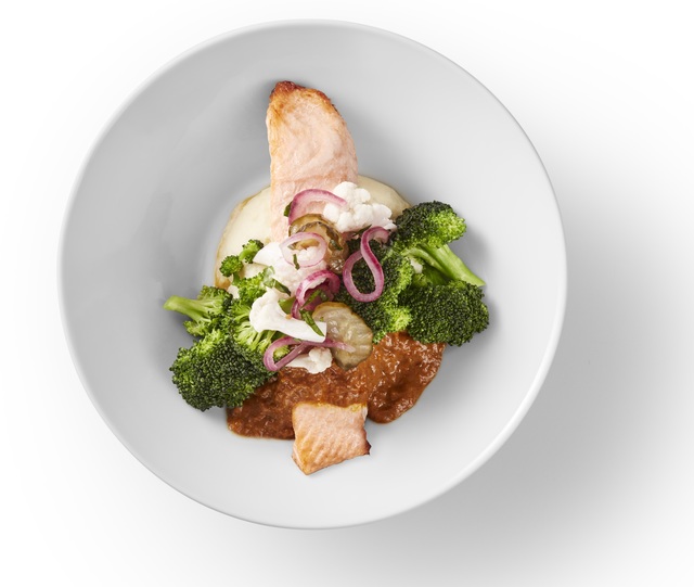 サーモンフィレ