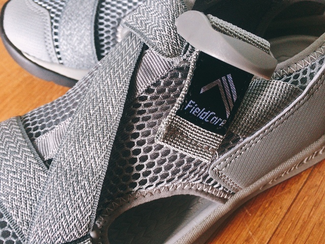 【ワークマン フィールドサンダル】ロゴがおしゃれ