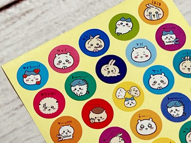 【ちいかわ100円雑貨】表情に合わせたセリフもかわいい♡