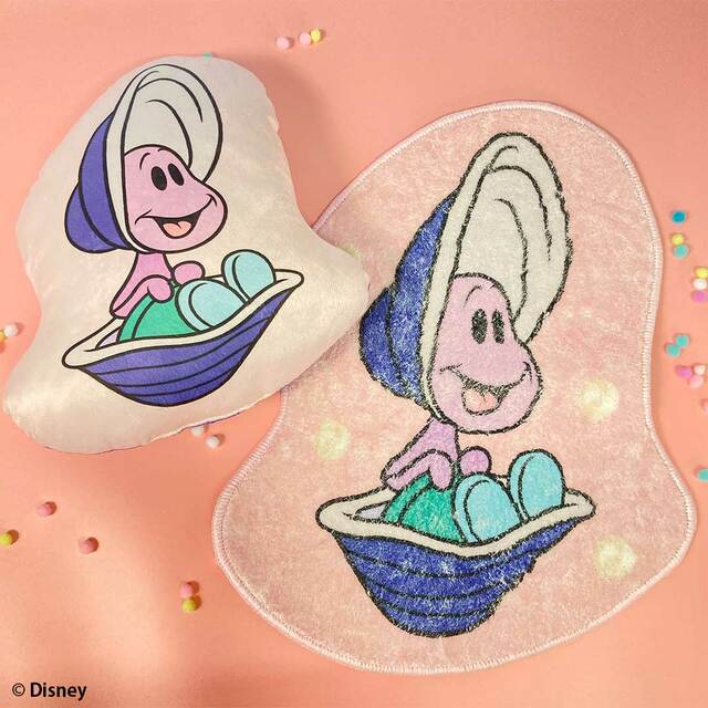 クッション、ラグマット 各429円｜ふしぎの国のアリス「ヤングオイスター」グッズ｜サンキューマート