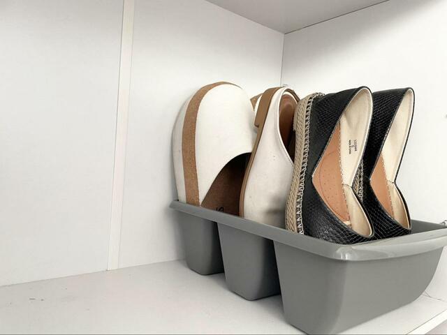 【ニトリ　3倍収納 シューズスペーサー フィット】1足分のスペースに3足も収まった！