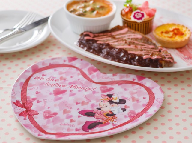 スーベニアプレート|「ミニー・ベスティーズ・バッシュ!」