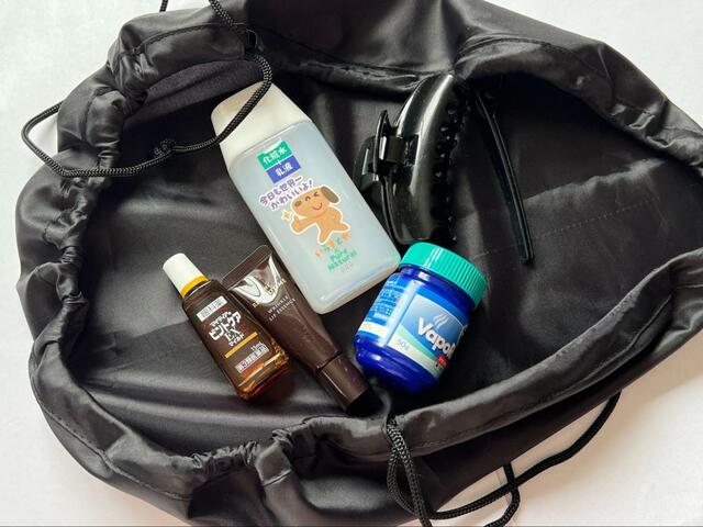 【セリア らくちんキンチャク】がさっと入れられて便利