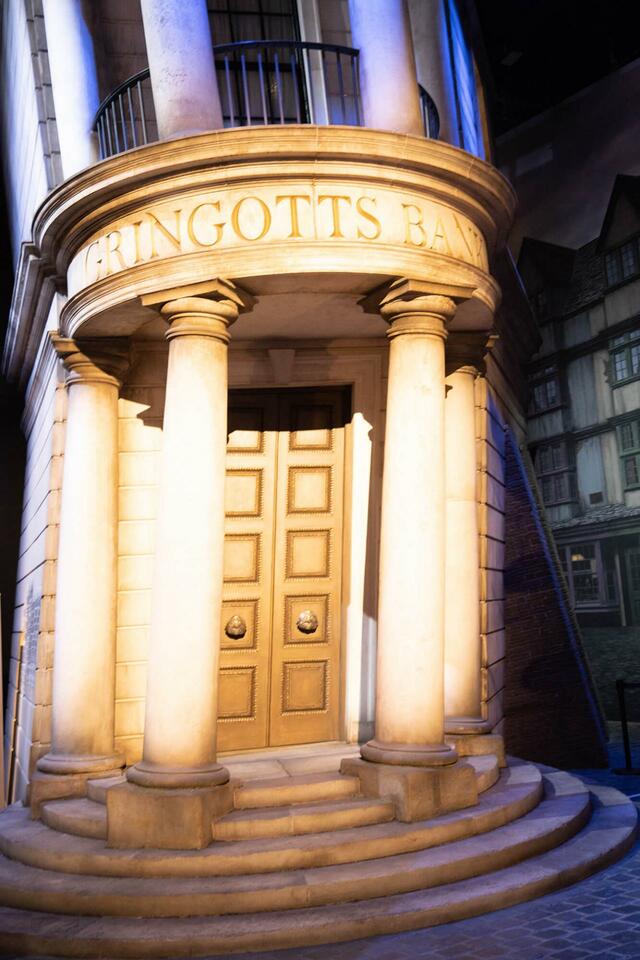 ダイアゴン横丁|ワーナー ブラザース スタジオツアー東京 メイキング・オブ・ハリー・ポッター