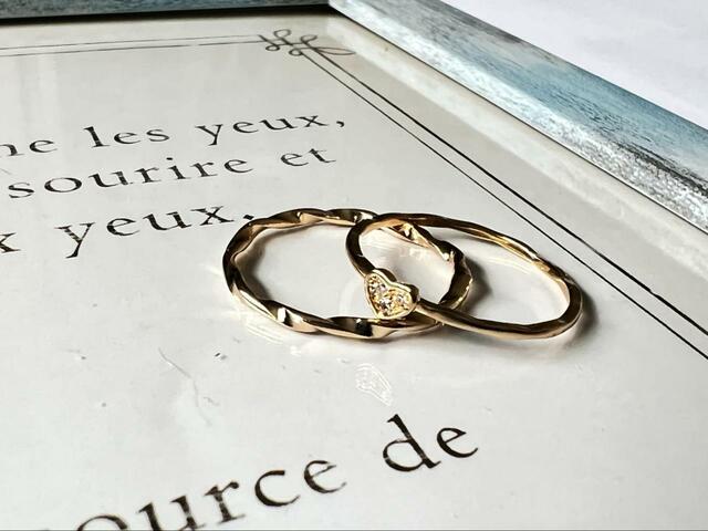 【セリア 2718 リング 華奢ストーン 2P】小さいハートがかわいい！