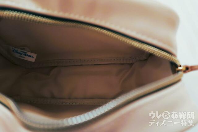 東京ディズニーシー22周年 ポーチ　2,800円サイズ：高さ約12×幅約17×マチ約7cm