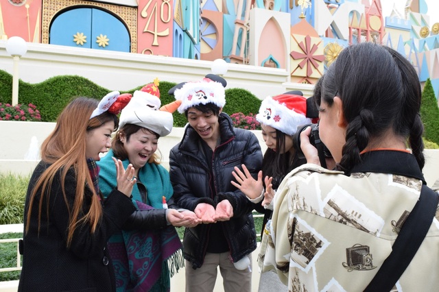 このポーズはいったい…?