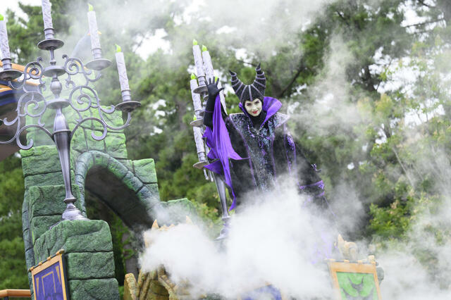 東京ディズニーランド「ザ・ヴィランズ・ハロウィーンInto the Frenzy”」プレスプレビューの様子