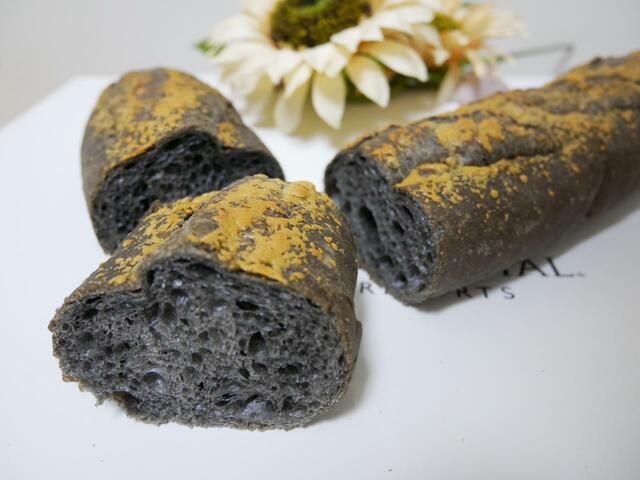 イカスミバゲット