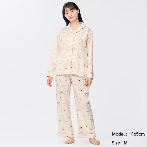 サテンパジャマ(長袖&ロングパンツ)Peanuts ¥2,990