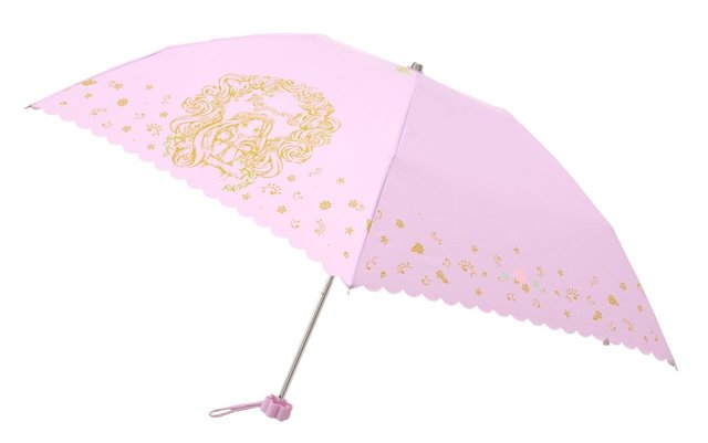 晴雨兼用傘（折りたたみ）[ラプンツェル柄] 4,200 円 ＜販売店舗＞ タウンセンターファッション（東京ディズニーランド）、フィガロズ・クロージアー（東京ディズニーシー）