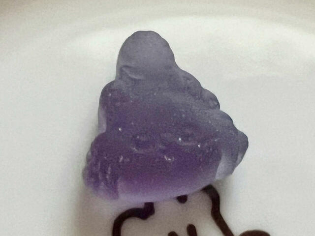 グミ初登場のモモンガはパープル！味はマスカットです