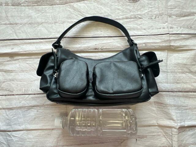 550mlのペットボトルを並べてみました