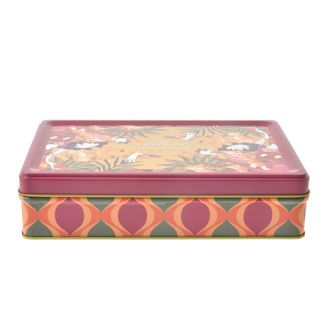 シンバ、ナラ、ザズー クッキー 缶入り THE LION KING 30 YEARS 1,600円