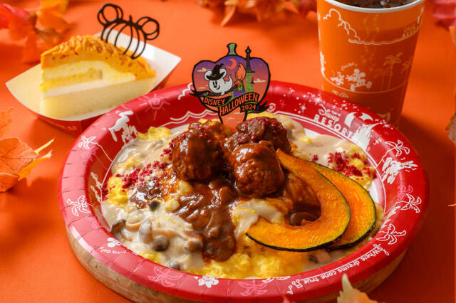 スペシャルセット 2,040円｜東京ディズニーランド「グランマ・サラのキッチン」｜東京ディズニーリゾート「ディズニー・ハロウィーン」スペシャルメニュー