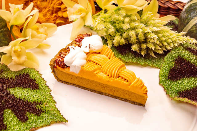 【キル フェ ボン「オバケクリームとパンプキンのタルト」】piece ￥820