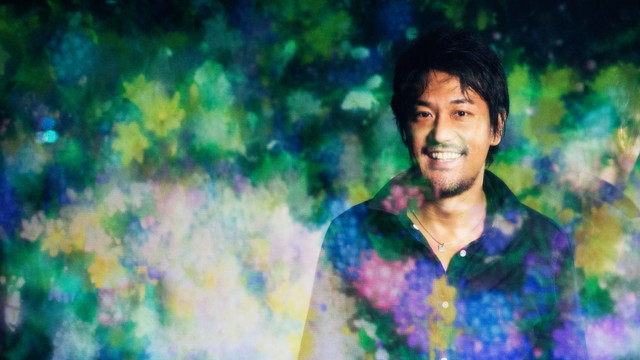 『花と人、コントロールできないけれどもともに生きる、永久に-Tokyo』3 チームラボ,2014,インタラクティブデジタルインスタレーション