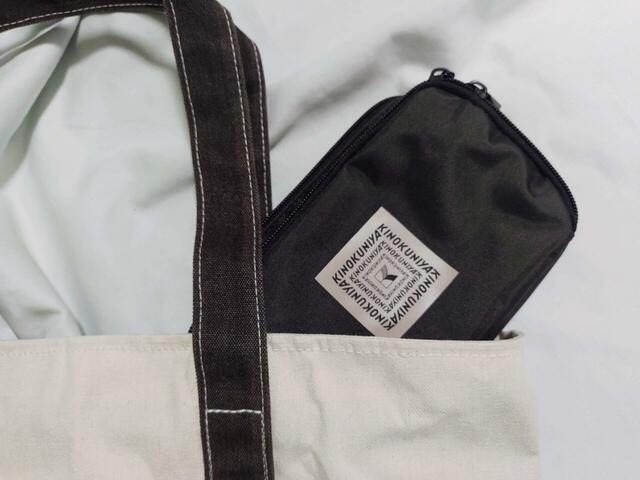 ショルダーストラップを取り外せばミニポーチとして使えます♪【紀ノ国屋 2層式お財布ショルダーバッグ】