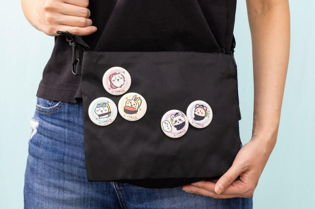 缶バッジinカプセル 1回300円