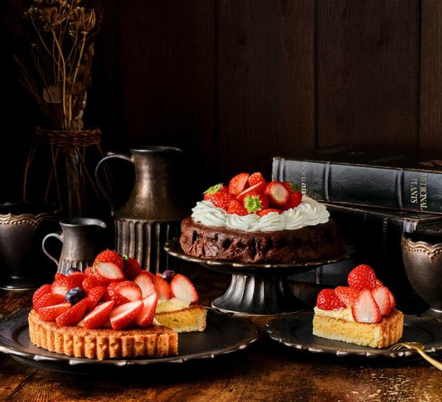 「バレンタインスイーツブッフェ」<期間:2026年2月14日(土)・15日(日)>【【2日間限定】苺×チョコレートが主役の“バレンタイン限定スイーツブッフェ”が「ホテルアソシア高山リゾート」で開催されます!】