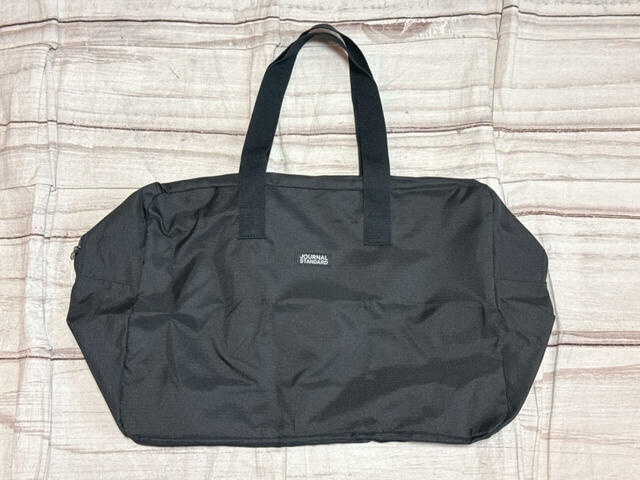 【JOURNAL STANDARD付録】シンプルで使いやすい！ブラックの大型ボストンバッグ