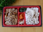【ダブルカルビの焼肉弁当】2種類味わえてオトク！