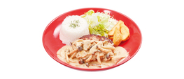 「4種きのこのポルチーニクリーム 手ごねハンバーグプレート」＜価格：890円（税込979円）＞【4種のきのこの芳醇な香り＆まろやかなクリームソース！「ビッグボーイ」のランチに期間限定“秋メニュー”登場！】
