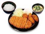 ・ロースかつ&カキフライ(2個)定食 1,030円→カキフライが4個になって価格はそのまま1,030円【松のやの「倍量フェア」】