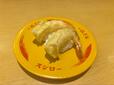 【スシロー えび天にぎり】140円（税込）揚げたてのえび天はサクッと音が鳴るくらいのサクサク食感