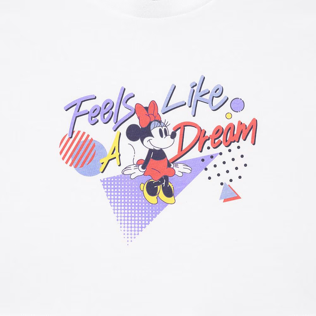 GU ディズニー GIRLSグラフィックT(半袖) ¥990